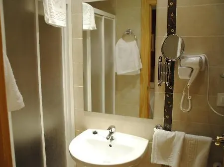Alegria Hotel 2*